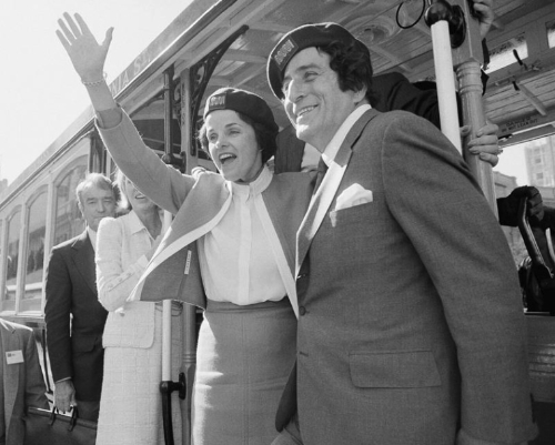 Tony Bennett and Dianne Feinstein