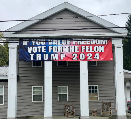 It says 'If you value freedom, 
vote for the felon Trump